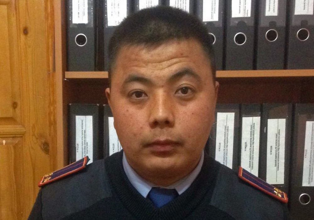 Лейтенант Ерлан Бекебаев. Фото предоставлено пресс-службой ДВД Алматинской области