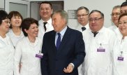 Назарбаев пошутил над павлодарскими врачами