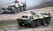 Узбекистан выставил БТР и военных на границе с Кыргызстаном