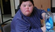 В Алматы ищут родных бездомной девушки с синдромом Дауна