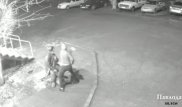 Избиение бездомного попало на видео в Павлодаре