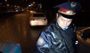 Трое мужчин сорвали погоны с полицейского в Алматы