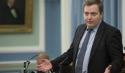 Премьер-министр Исландии подал в отставку на волне "офшорного скандала"