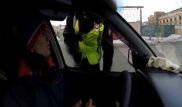 Полицейского накажут за требование пристегнуть собаку в Петропавловске