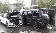 Gelandewagen вылетел на встречную полосу и врезался в Audi в Алматы