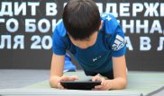 9-летний казахстанец поддержал Головкина мировым рекордом