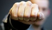 Парня жестоко избили возле популярного ночного клуба в Талдыкоргане