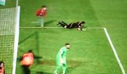 Болельщик избил судью во время матча чемпионата Турции по футболу