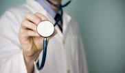 Обязать пациентов и врачей заключать договоры предлагают в Казахстане