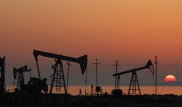 Цены на нефть марки Brent выросли до 48 долларов впервые за две недели