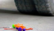 Родители сбитых на остановке в Шымкенте детей не раз просили водителя Audi не "лихачить"