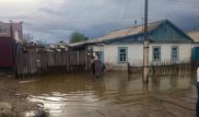 Жителей Атырау эвакуируют из-за подтопления