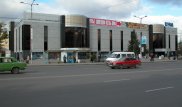 К ЦУМу в Караганде стянулись полицейские