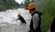 В Алматы нашли тело упавшего в реку ребенка