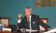 Самый безопасный смартфон в мире оказался не по карману послу Казахстана в Израиле