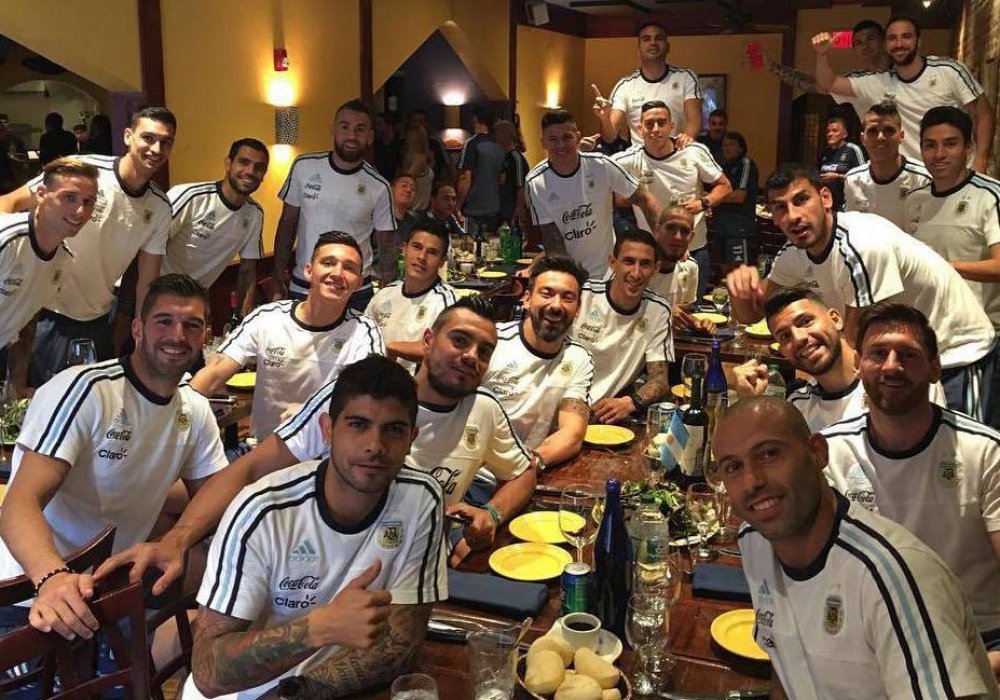 Футболисты сборной Аргентины. © instagram.com/marcosrojo