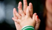 Бабушка дала взятку, чтобы лишить родительских прав жительницу Алматинской области
