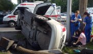 Две пассажирки такси пострадали в крупном ДТП в Алматы
