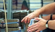 Казахстанские банки пытаются укрепить позиции в ожидании усиления кризиса - эксперты