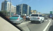 Поступок полицейского растрогал автомобилистов Алматы