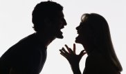 Кыргызские депутаты призвали защищать мужчин от насилия и деспотичных жен
