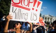 В США прошли новые многотысячные демонстрации против убийства чернокожих