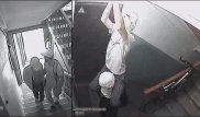 Оригинальная кража велосипеда в Алматы попала на камеру