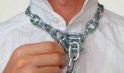 В Бишкеке задержали мужчину, продавшего кыргызстанца в рабство в Казахстан