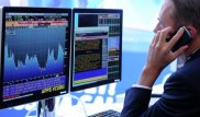 Нефть дешевеет на фоне роста курса доллара