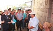 Семье скончавшегося в больнице полицейского вручили ключи от квартиры