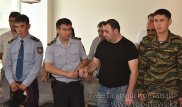 Водителя Porsche Cayenne осудили за сломанный нос полицейскому в Костанае