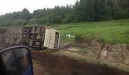 Автобус с пассажирами перевернулся по пути в Усть-Каменогорск