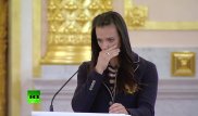Исинбаева расплакалась на встрече с Путиным
