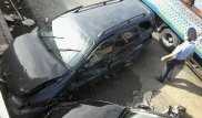 Lexus не смог "проскочить" между двумя авто на улице Саина в Алматы