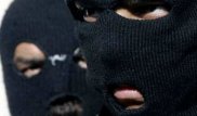 Двое в масках за ночь ограбили пастухов и заправку в ЮКО