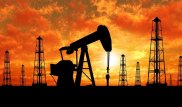 Стоимость нефти снижается на фоне роста числа буровых установок в США