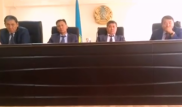 Перепалку с акимом Капшагая записали на камеру