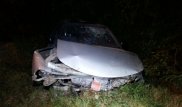 Авто на высокой скорости вылетело в кювет, нарушители скрылись с места ДТП в Алматы