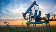 Международные эксперты улучшили прогнозы по нефтяным ценам