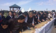 Стометровый пирог испекли в Талдыкоргане