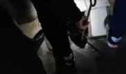 Новорожденного ребенка выбросили в общественный туалет