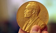 Нобелевская премия по физике присуждена за изучение топологии материи