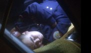 Казахстанцев возмутил спящий в машине полицейский в Атырау