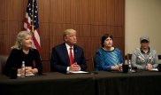 Трамп поддержал женщин, обвинивших Клинтона в изнасиловании