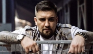 Еще один казахстанец сделал предложение руки и сердца на концерте Басты