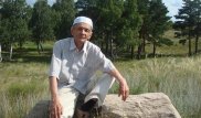 Казахстанский дедушка-геймер Аташка намерен освоить новые игры