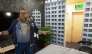 Герой программы "Квартирный вопрос" устроил разнос ведущей