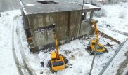 В горах Алматы начали снос недостроенного развлекательного комплекса