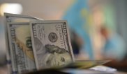Чиновник "заплатил" за поступление дочери в престижный вуз