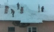 Аким Текели выехал в изолированный из-за крупного снегопада поселок